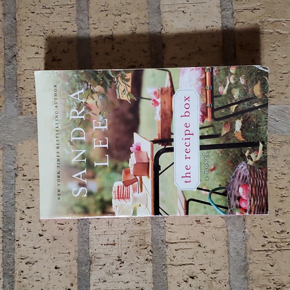 The Recipe Box by Sandra Lee